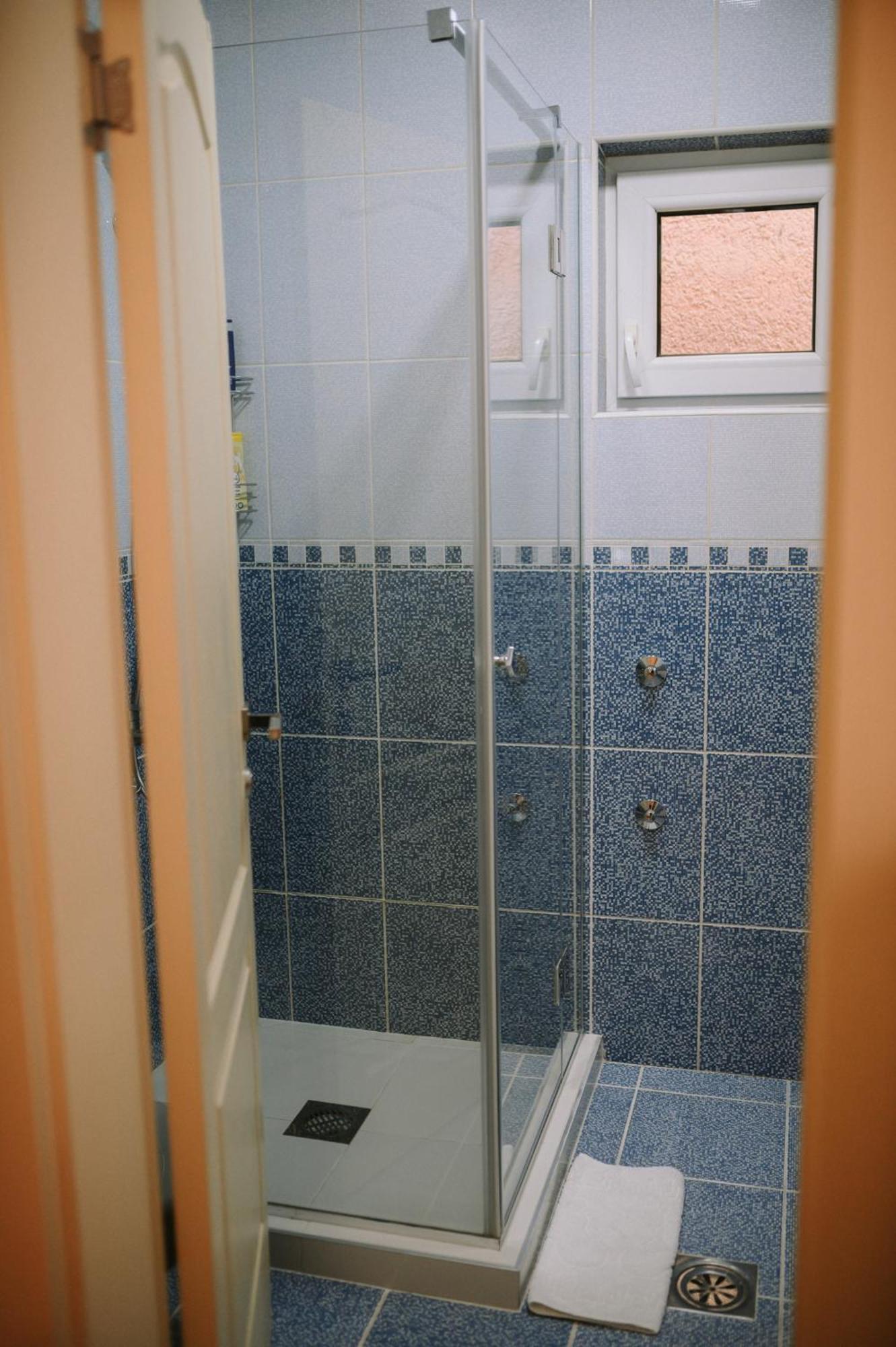 Matino Apartments 3 ヴァリェヴォ 部屋 写真